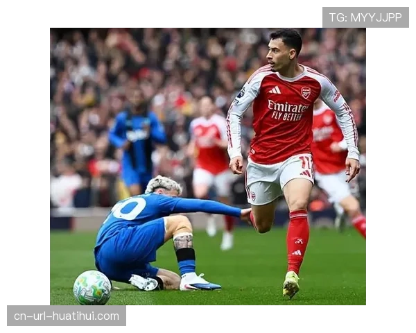 阿森纳1-2伯恩茅斯争冠受挫，斯科特制胜球终结枪手主场不败